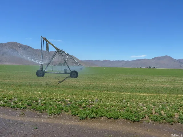 a view of a tennis court