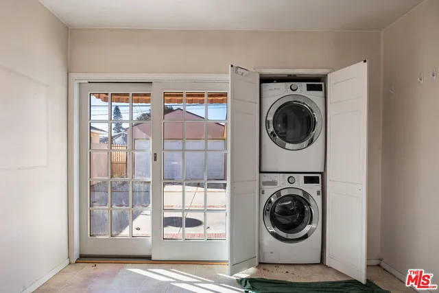 $799,000 | 4155 Keever Avenue, Long Beach, CA 90807