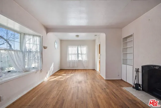 $799,000 | 4155 Keever Avenue, Long Beach, CA 90807