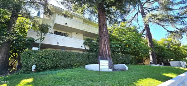 $4,200 | 235 South Holliston Avenue, Unit 113, Pasadena, CA 91106