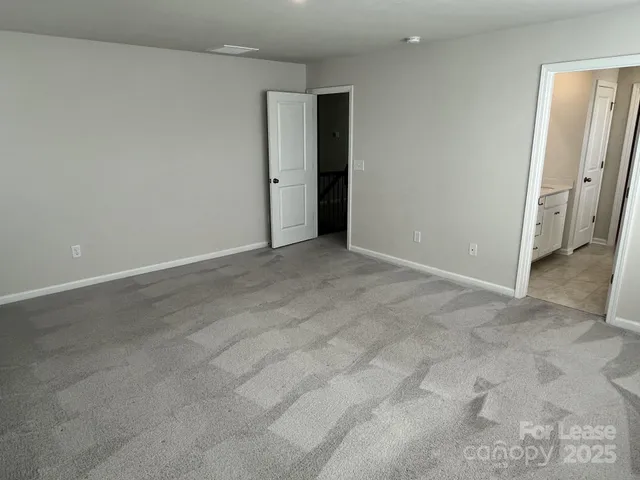 an empty room with an entryway