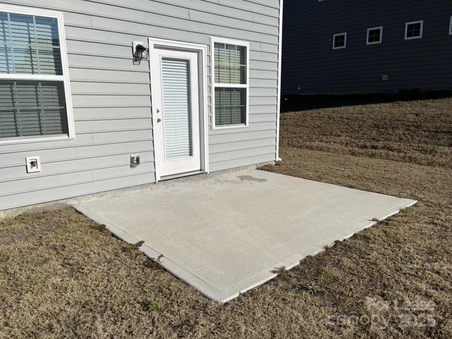 a view of backyard of house