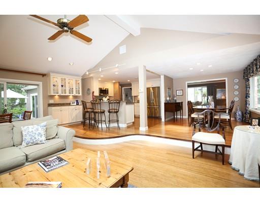 42 Ivy Road Wellesley, MA 02482 - Photo 8 of 21