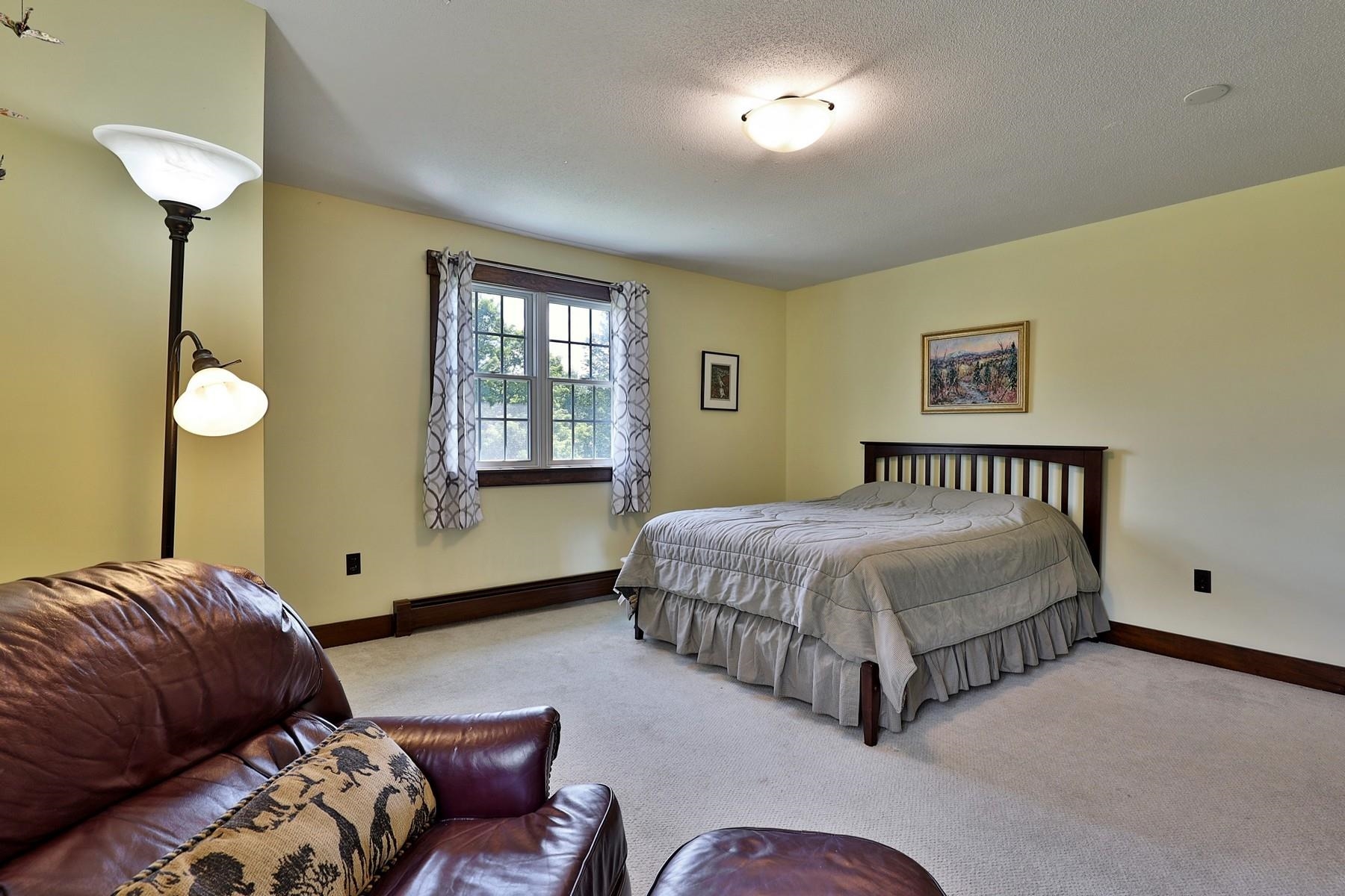 93 Barlow Road Springfield, VT 05156 - Photo 22 of 39
