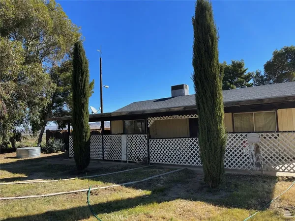 $200,000 | 36363 Serra, Hinkley, CA 92347