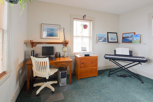 116 Albemarle Road Waltham, MA 02452 - Photo 17 of 24 Gallery Image 17