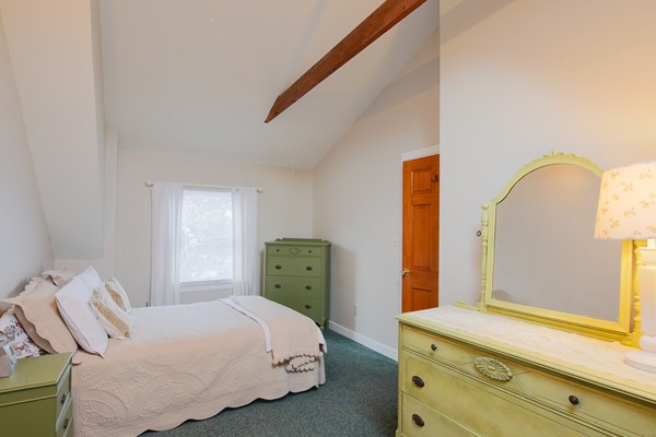 116 Albemarle Road Waltham, MA 02452 - Photo 18 of 24 Gallery Image 18