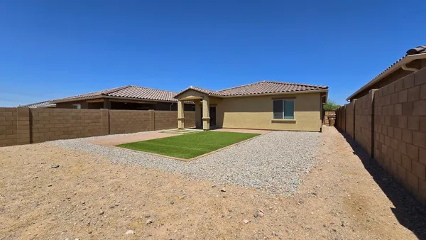 $1,850 | 11485 West Camden Drive, Youngtown, AZ 85363