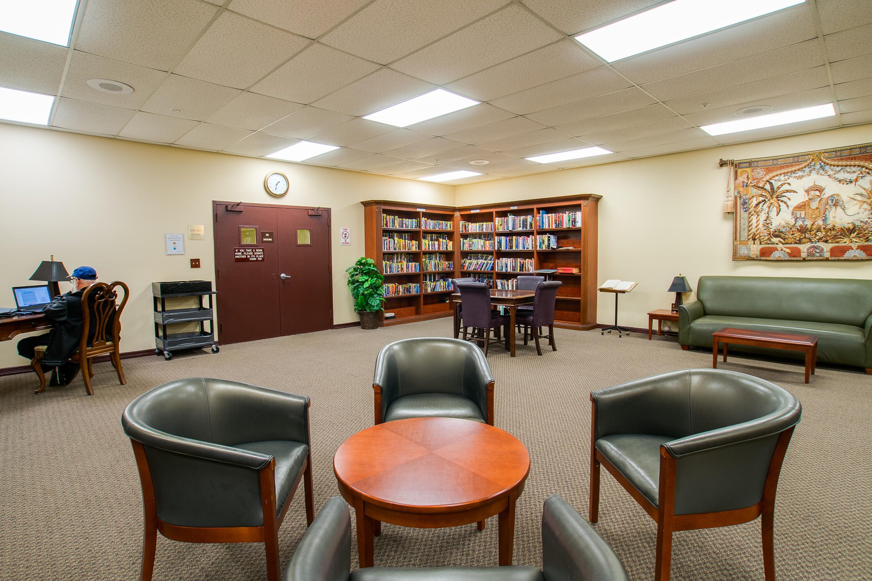 392 Brighton J Boca Raton, FL 33434 - Photo 45 of 54 Library