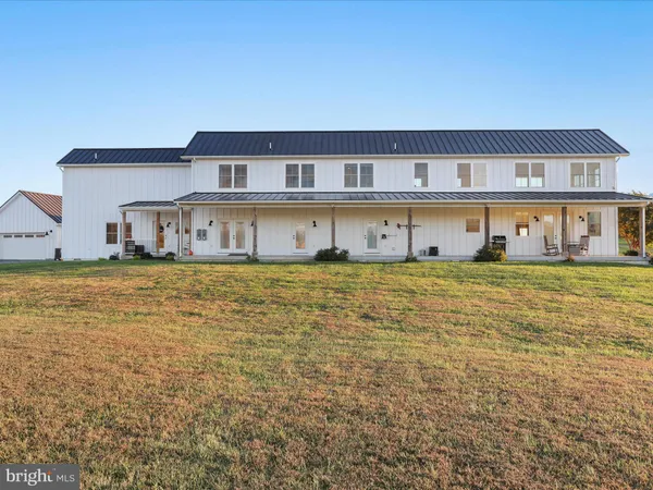 $975,000 | 197 Rawhide Lane, Shenandoah Junction, WV 25442