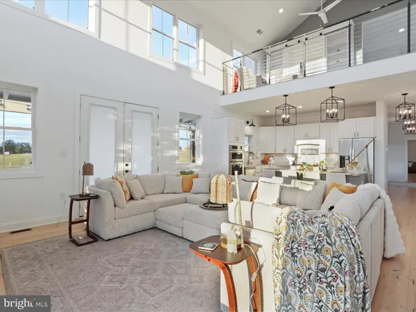 $975,000 | 197 Rawhide Lane, Shenandoah Junction, WV 25442