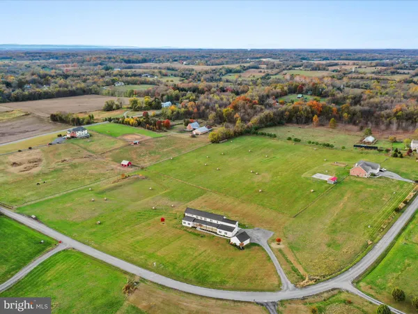 $975,000 | 197 Rawhide Lane, Shenandoah Junction, WV 25442