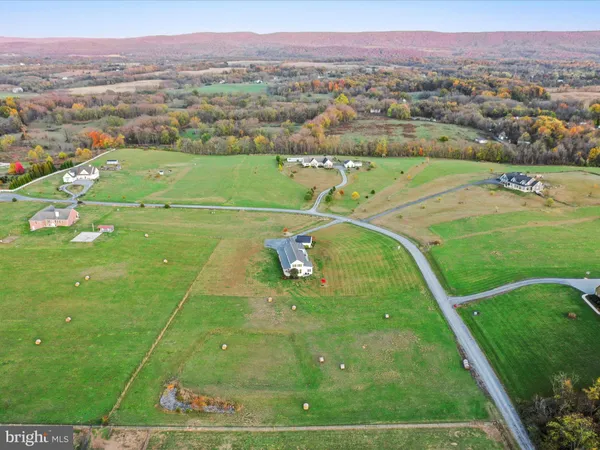 $975,000 | 197 Rawhide Lane, Shenandoah Junction, WV 25442