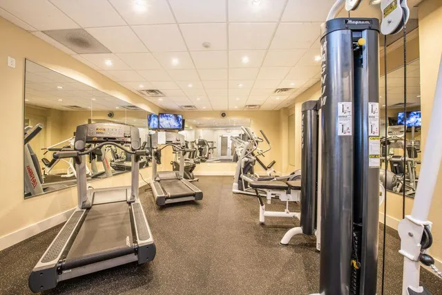 $1,495 | 1028 East Juneau Avenue, Unit 822, Milwaukee, WI 53202