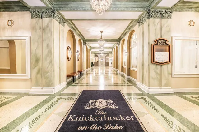 $1,495 | 1028 East Juneau Avenue, Unit 822, Milwaukee, WI 53202