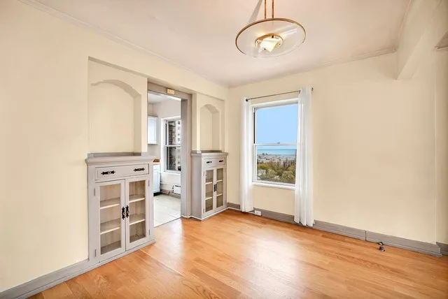 $1,495 | 1028 East Juneau Avenue, Unit 822, Milwaukee, WI 53202