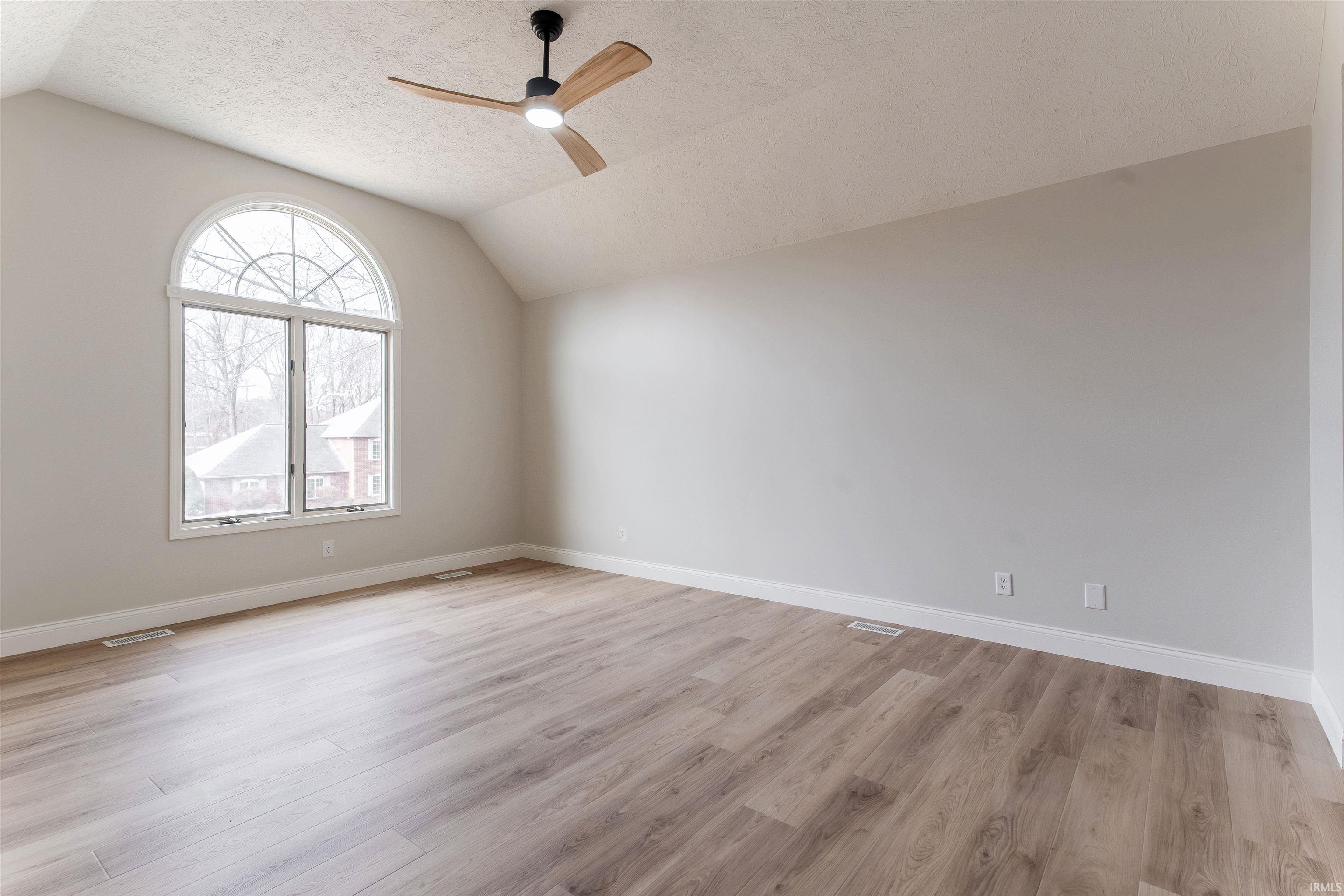 1314 Hunters Ridge Court Evansville, IN 47725 - Photo 16 of 30