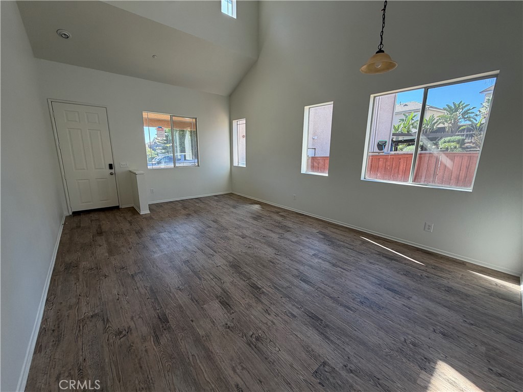 1413 Claymore Court Riverside, CA 92507 - Photo 7 of 59