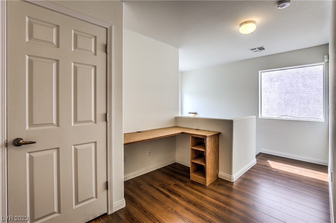 7328 Plantanus Road Las Vegas, NV 89113 - Photo 17 of 41