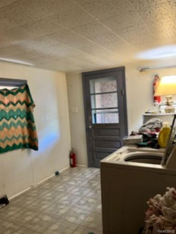 9602 South 39 Road Cadillac, MI 49601 - Photo 5 of 13