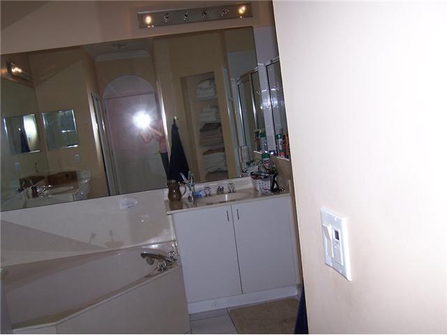 8281 Hampton Wood Drive Boca Raton, FL 33433 - Photo 10 of 15 Additional Photo