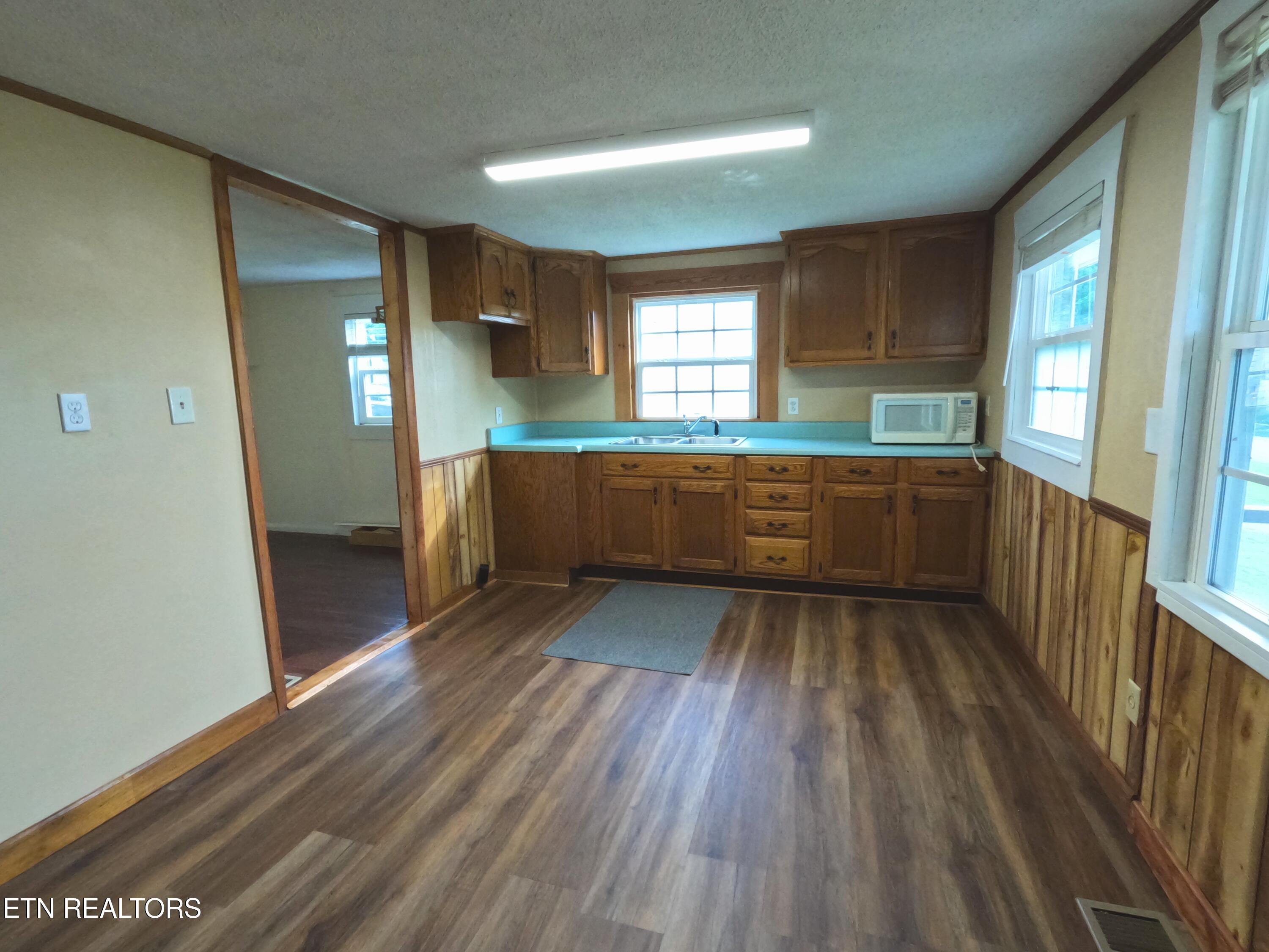 9 Sharp Road Athens, TN 37303 - Photo 9 of 18 kitchen1