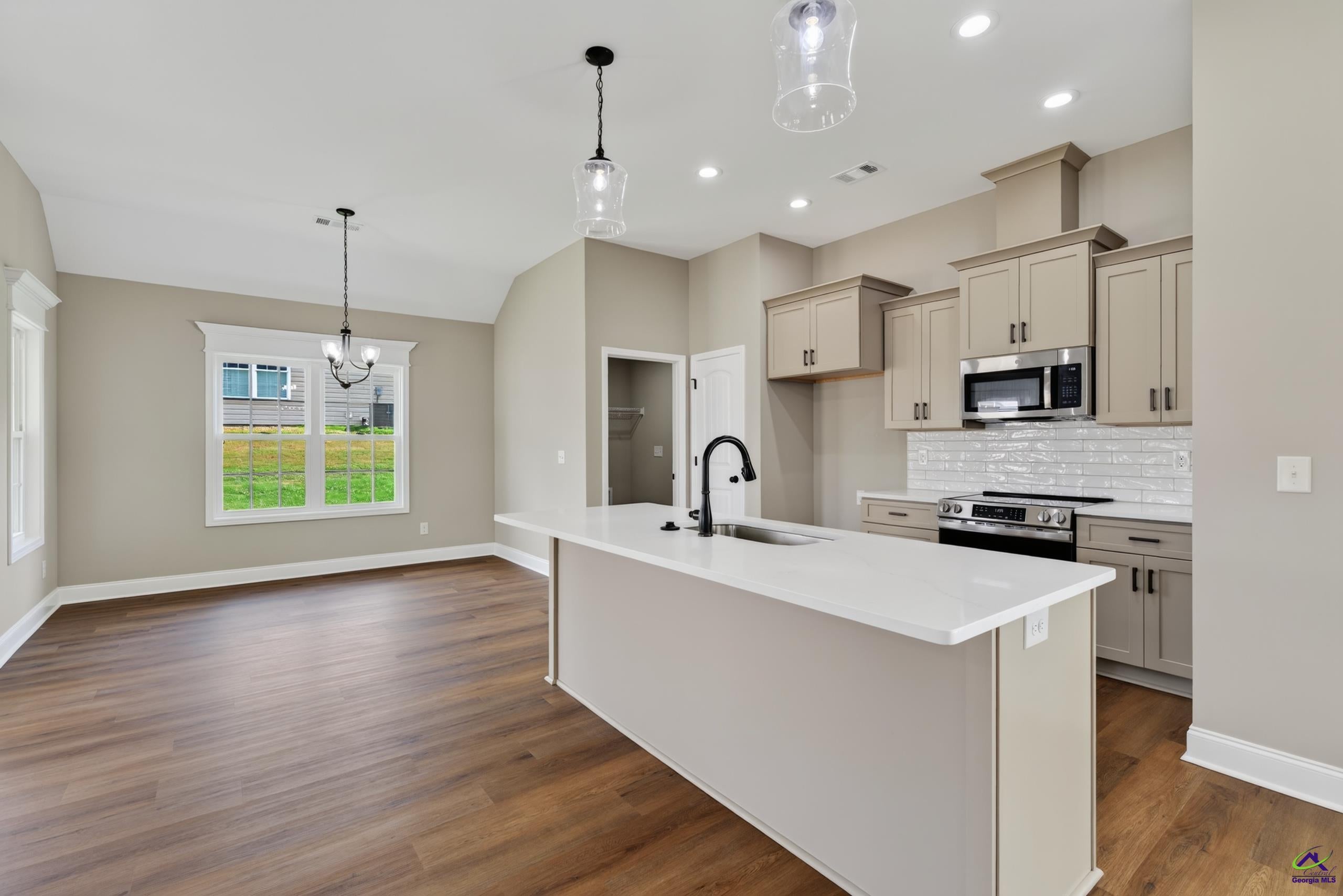 1501 Quail Ridge Lane Perry, GA 31069 - Photo 13 of 40 Gallery Image 13