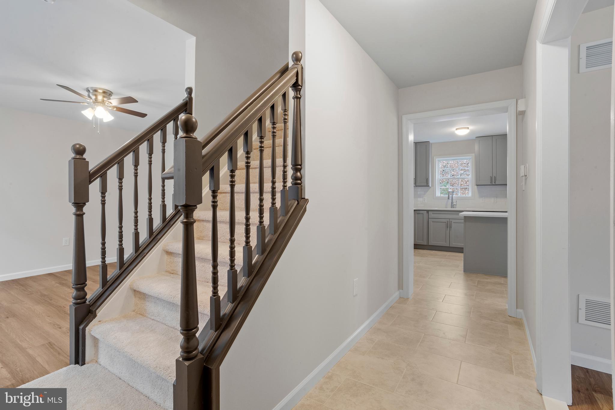 2711 Winslow Road Williamstown, NJ 08094 - Photo 6 of 30 Gallery Image 6