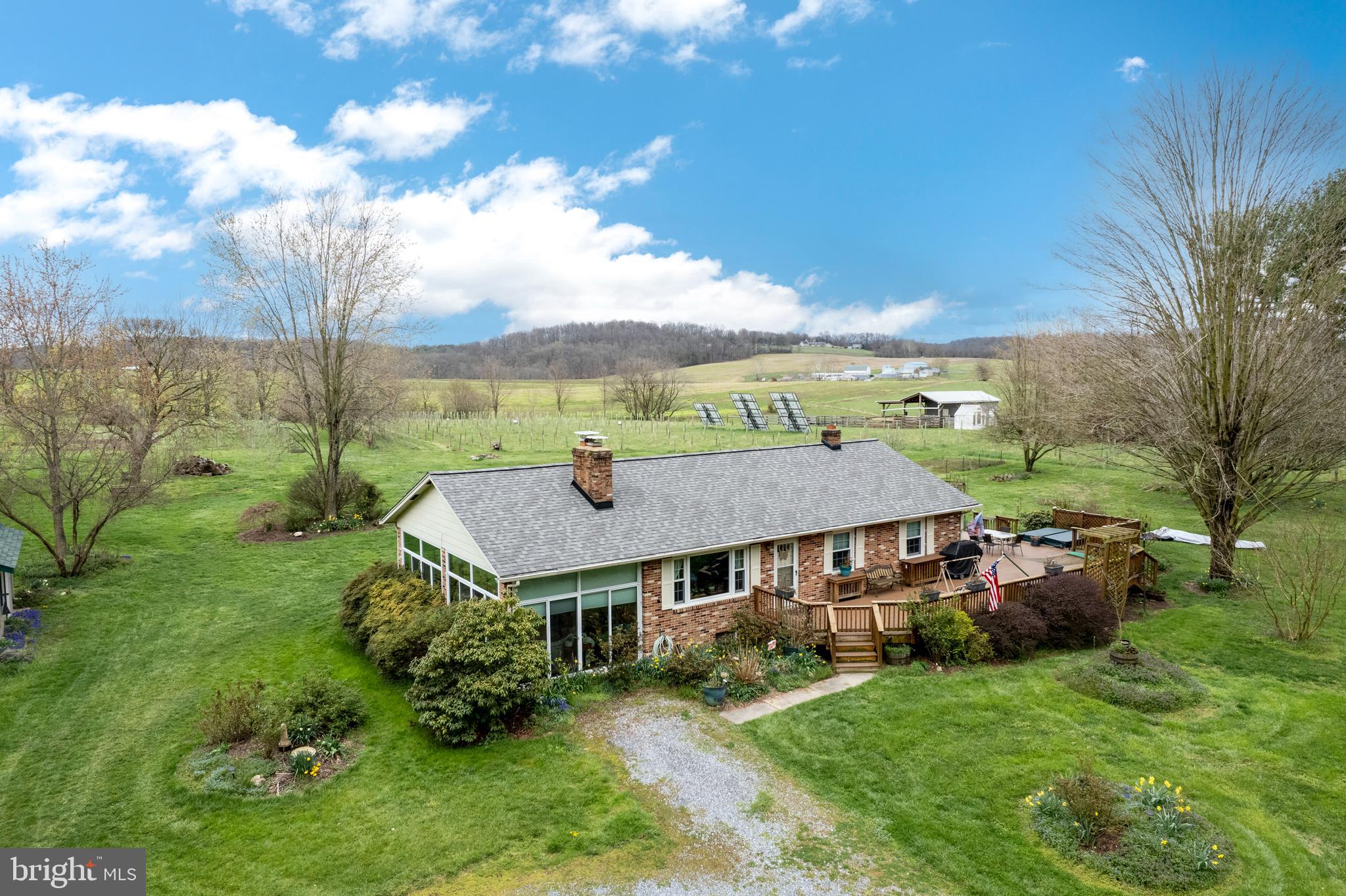 8601 Woodville Road Mount Airy, MD 21771 - Photo 4 of 85 Gallery Image 4