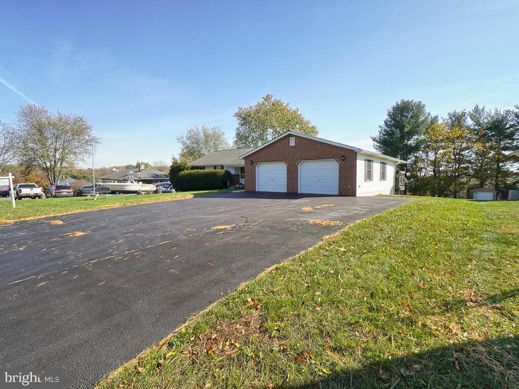 4235 Buffalo Road Mount Airy, MD 21771 - Photo 30 of 37 Gallery Image 30