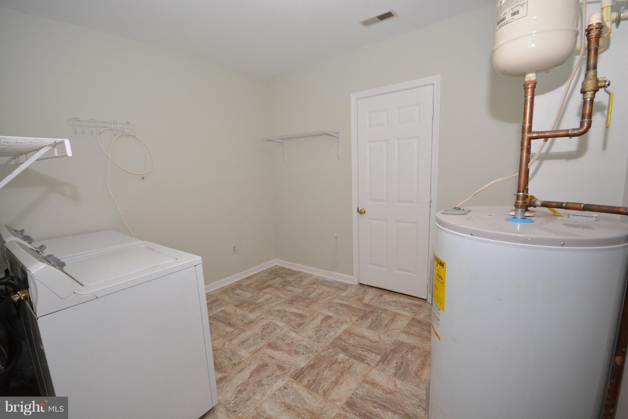 2619 Rigging Drive Annapolis, MD 21401 - Photo 8 of 35 Gallery Image 8