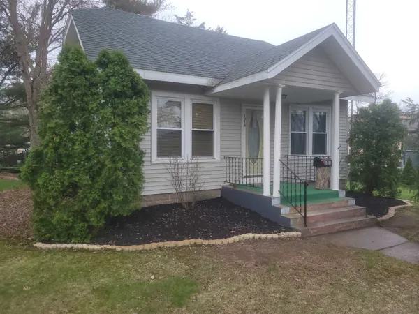$252,200 | 1018 Elm Street, Wisconsin Dells, WI 53965