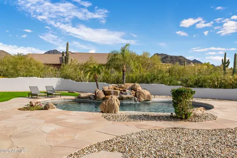 $1,600,000 | 9349 East Calle De Valle Drive, Scottsdale, AZ 85255