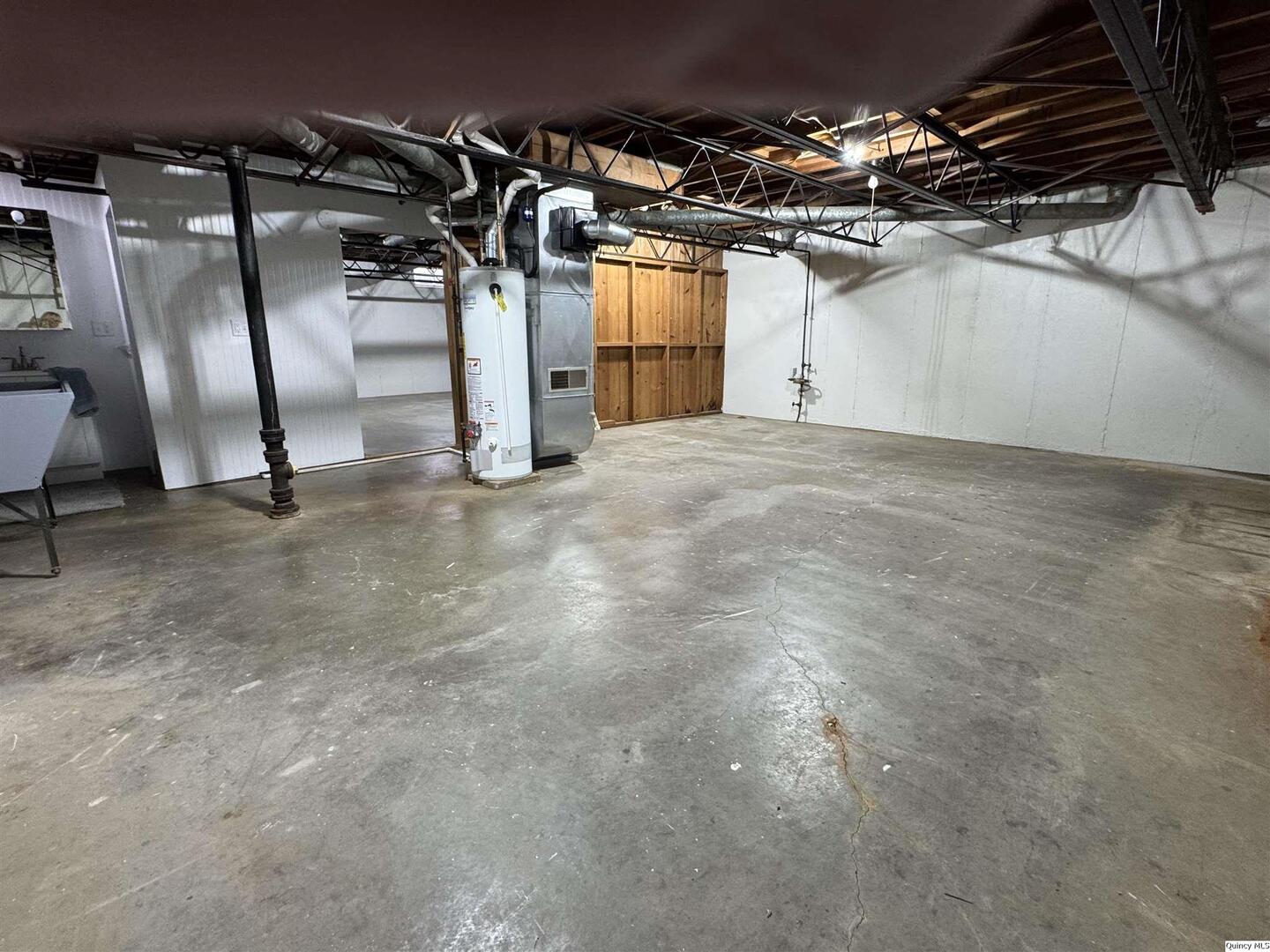 1700 Washington Street Quincy, IL 62301 - Photo 14 of 16