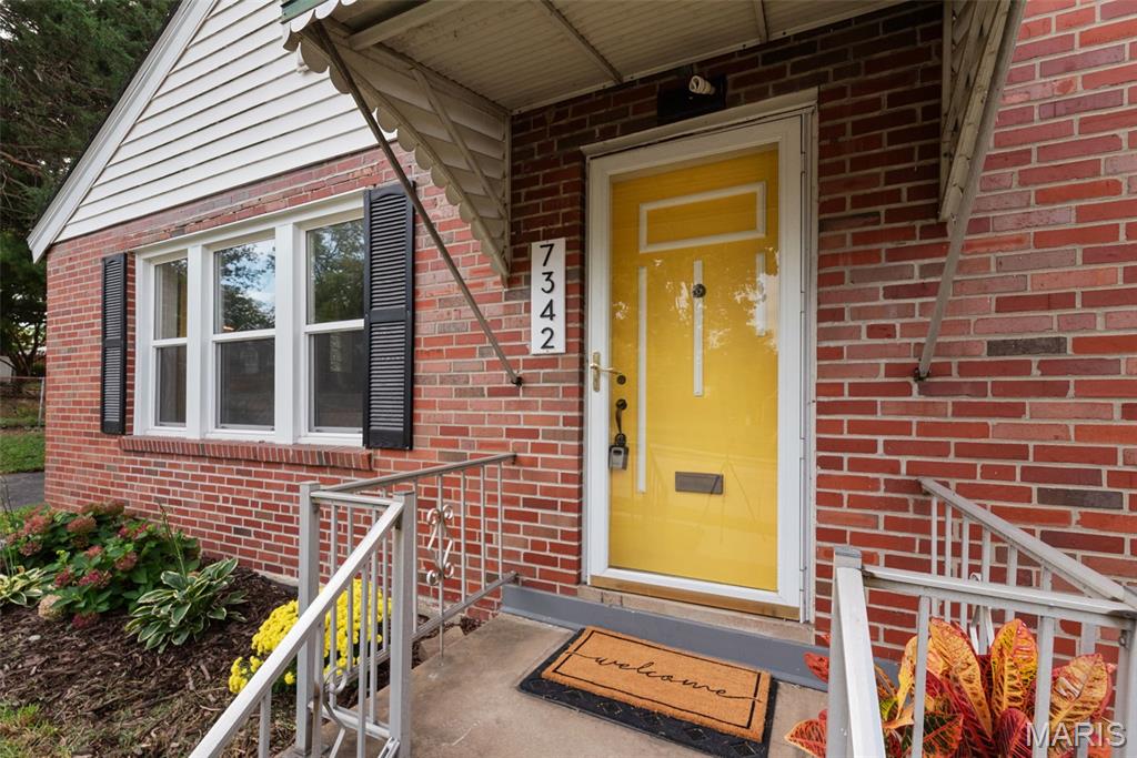 7342 Dale Avenue Richmond Heights, MO 63117 - Photo 1 of 28