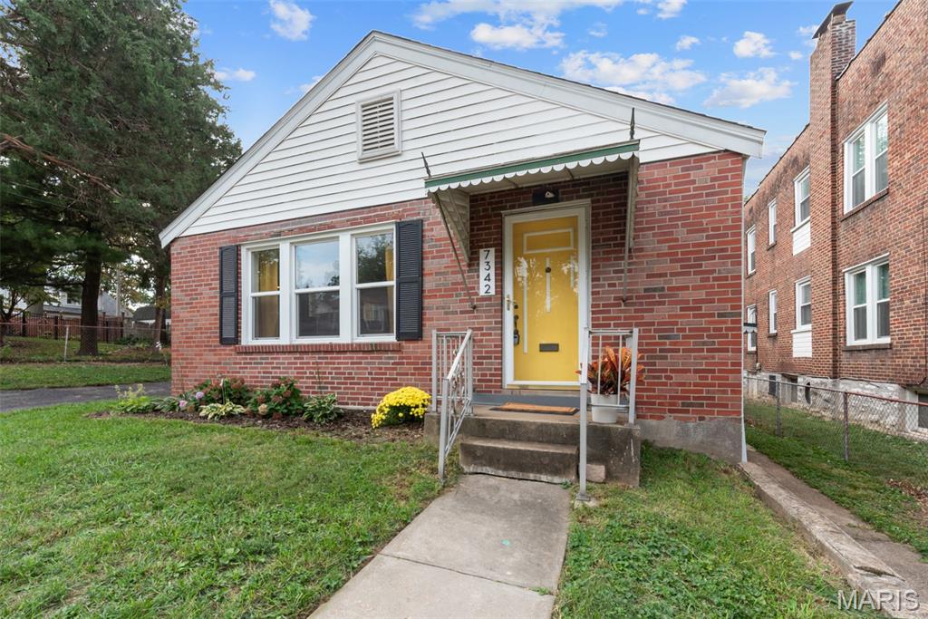 7342 Dale Avenue Richmond Heights, MO 63117 - Photo 3 of 28