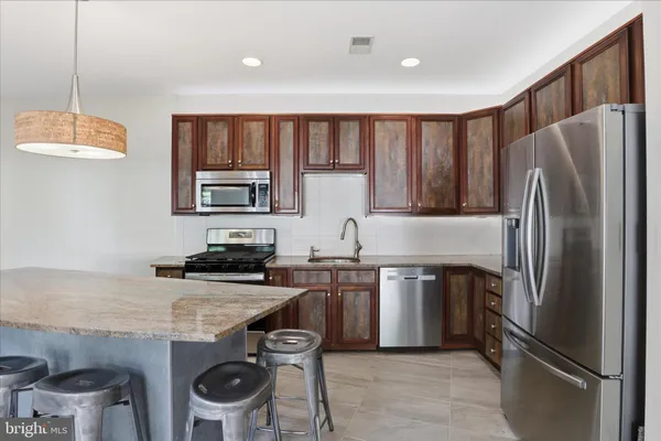 $4,200 | 9157 Stonegarden Drive, Lorton, VA 22079