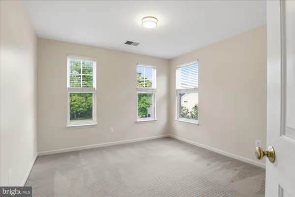 $4,200 | 9157 Stonegarden Drive, Lorton, VA 22079