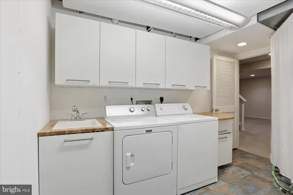 $4,200 | 9157 Stonegarden Drive, Lorton, VA 22079