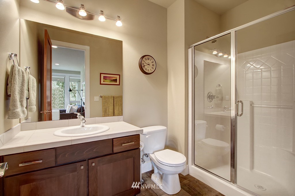 1111 North 41st Place Renton, WA 98056 - Photo 17 of 22