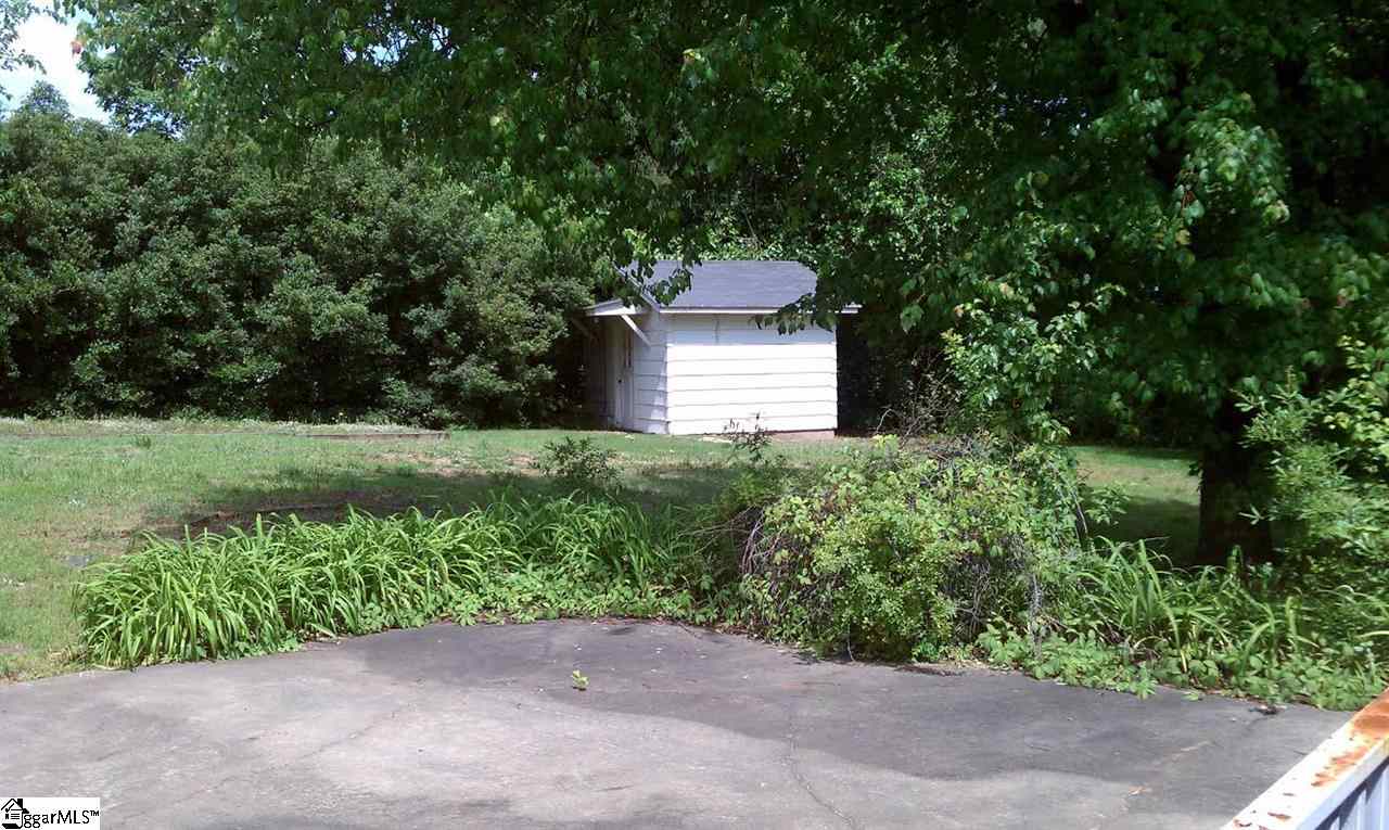 204 Chestnut Avenue Greer, SC 29651 - Photo 10 of 11 Gallery Image 10