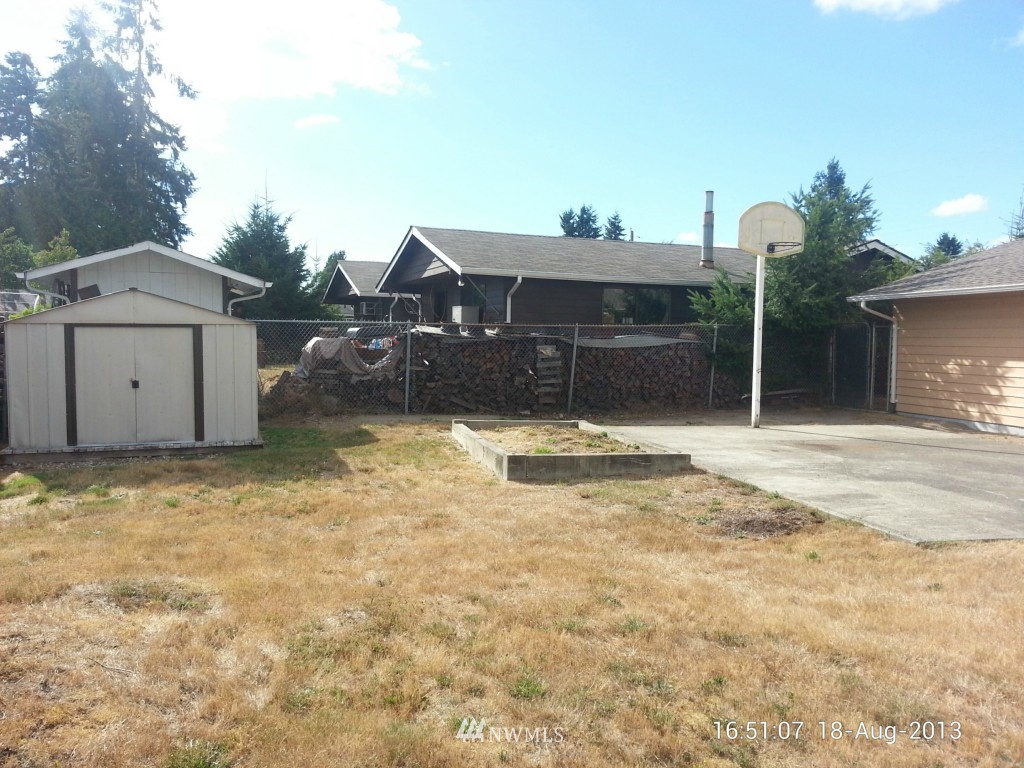4333 Northeast 10th Place Renton, WA 98059 - Photo 11 of 11 Gallery Image 11