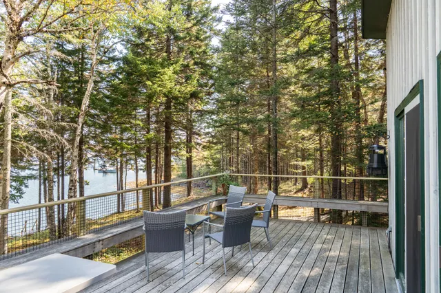 $2,495,000 | 17 Bayberry Lane, Tremont, ME 04612