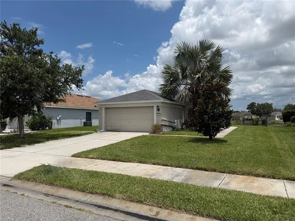 $2,250 | 9922 52nd Street East, Parrish, FL 34219