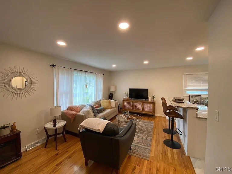 1318 Ashton Road Utica, NY 13502 - Photo 2 of 13