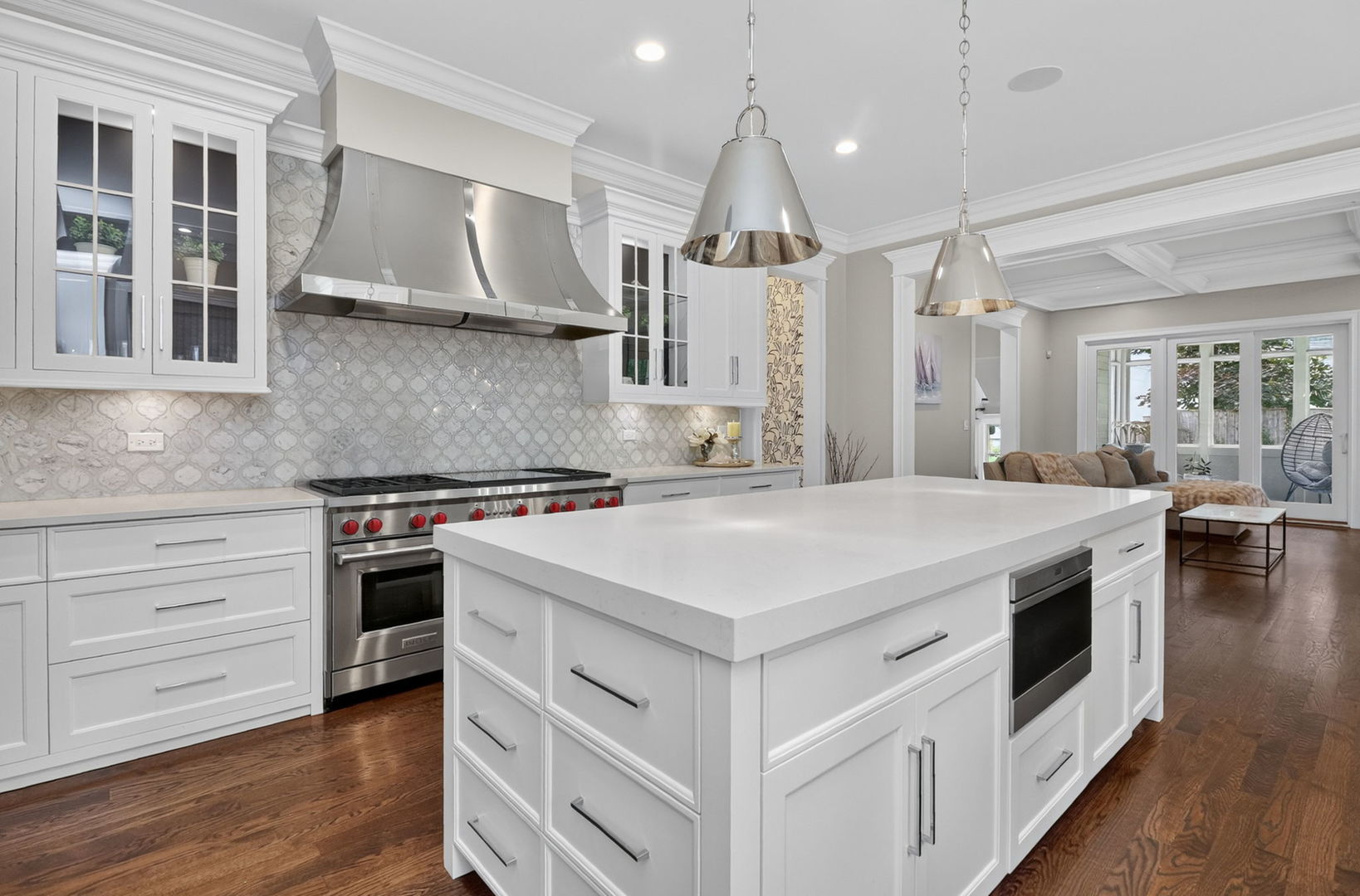 722 Cleveland Road Hinsdale, IL 60521 - Photo 11 of 42 Gallery Image 11