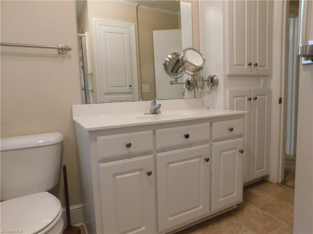 1718 Burch Bridge Road Burlington, NC 27217 - Photo 12 of 18 Gallery Image 12