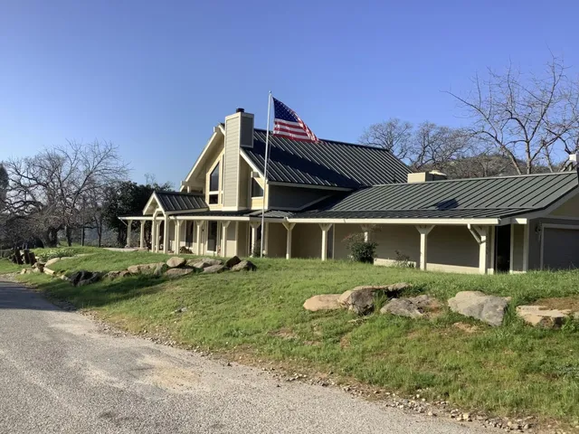 $589,999 | 20746 Hidden Lake Boulevard, Friant, CA 93626