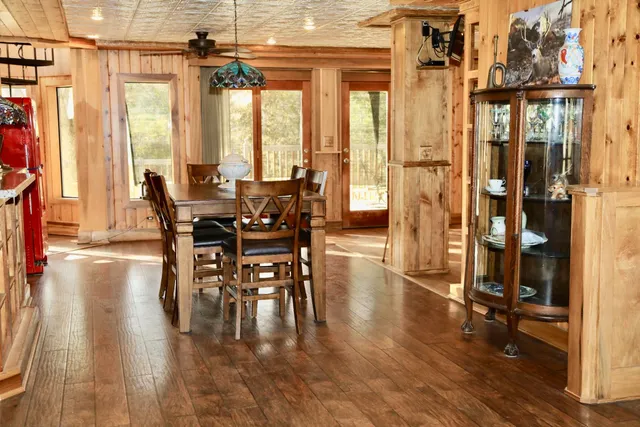 $589,999 | 20746 Hidden Lake Boulevard, Friant, CA 93626