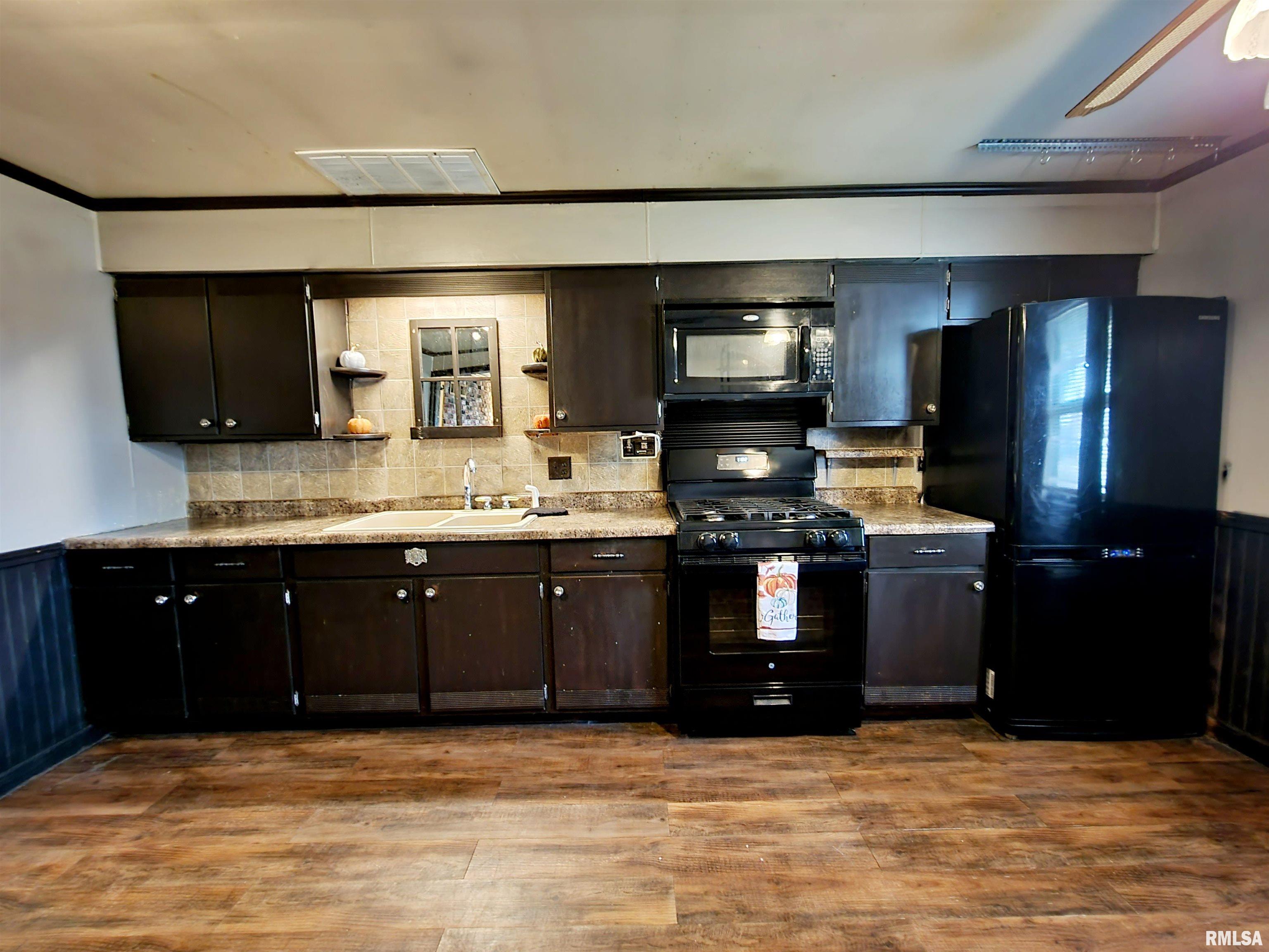 110 Durant Street Morton, IL 61550 - Photo 11 of 35